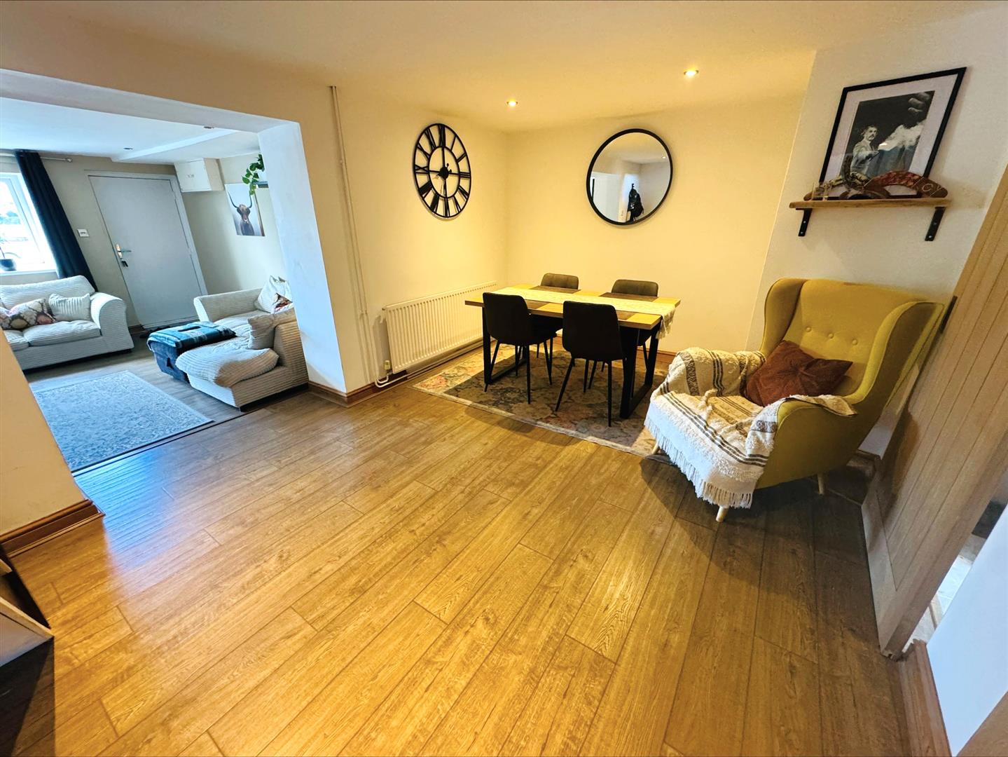Globe Row, Llanelli, SA14 8PA